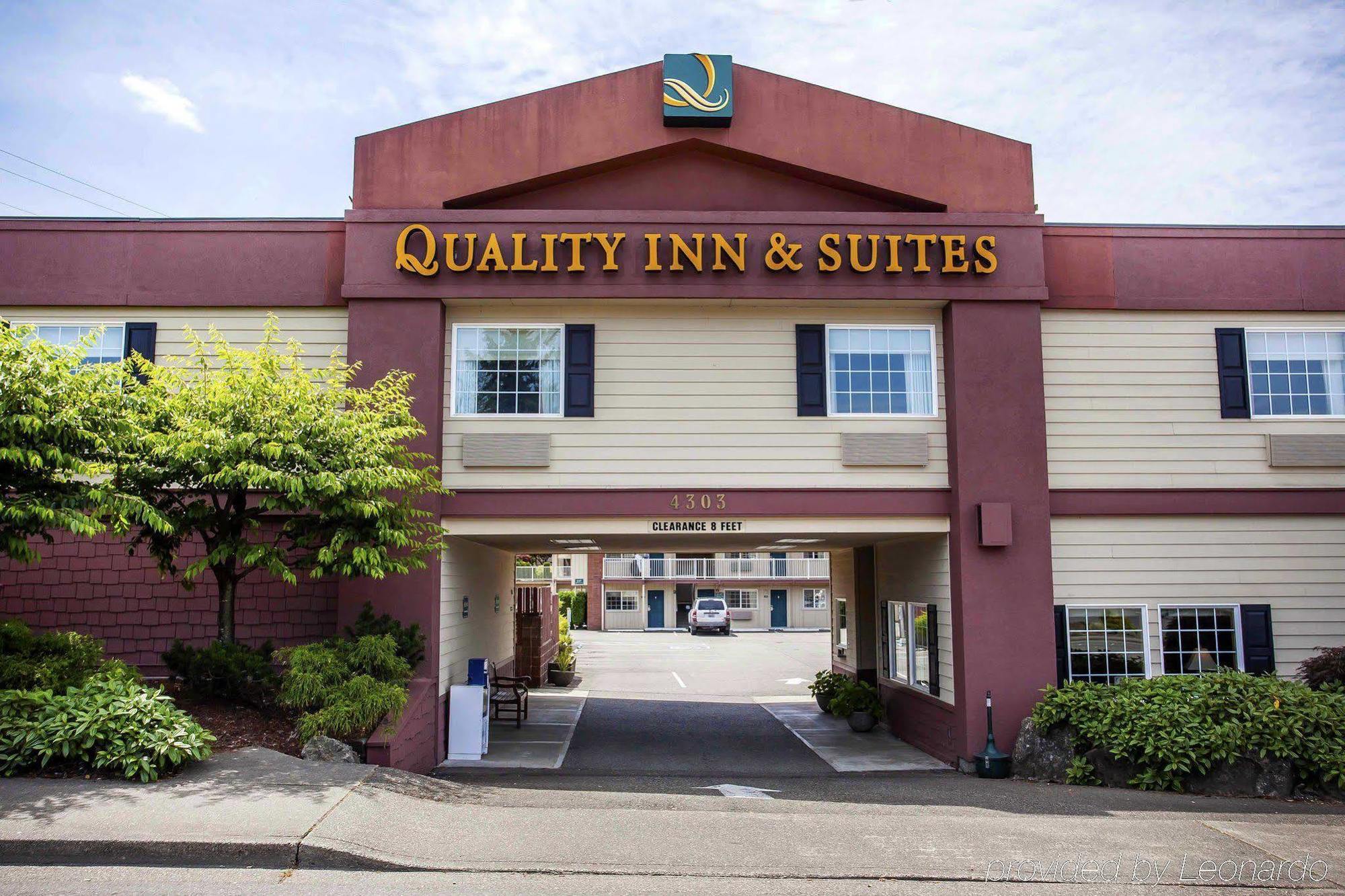 Quality Inn & Suites Bremerton Near Naval Shipyard Buitenkant foto